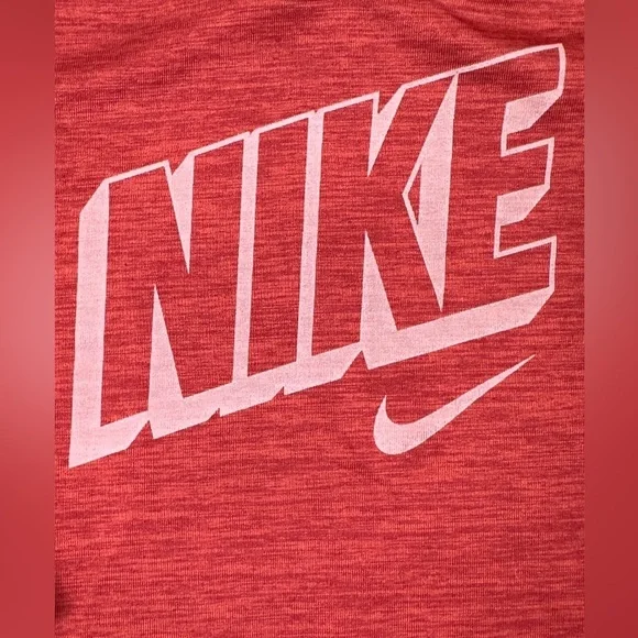 Nike dri-fit pull-over - Picture 3 of 6